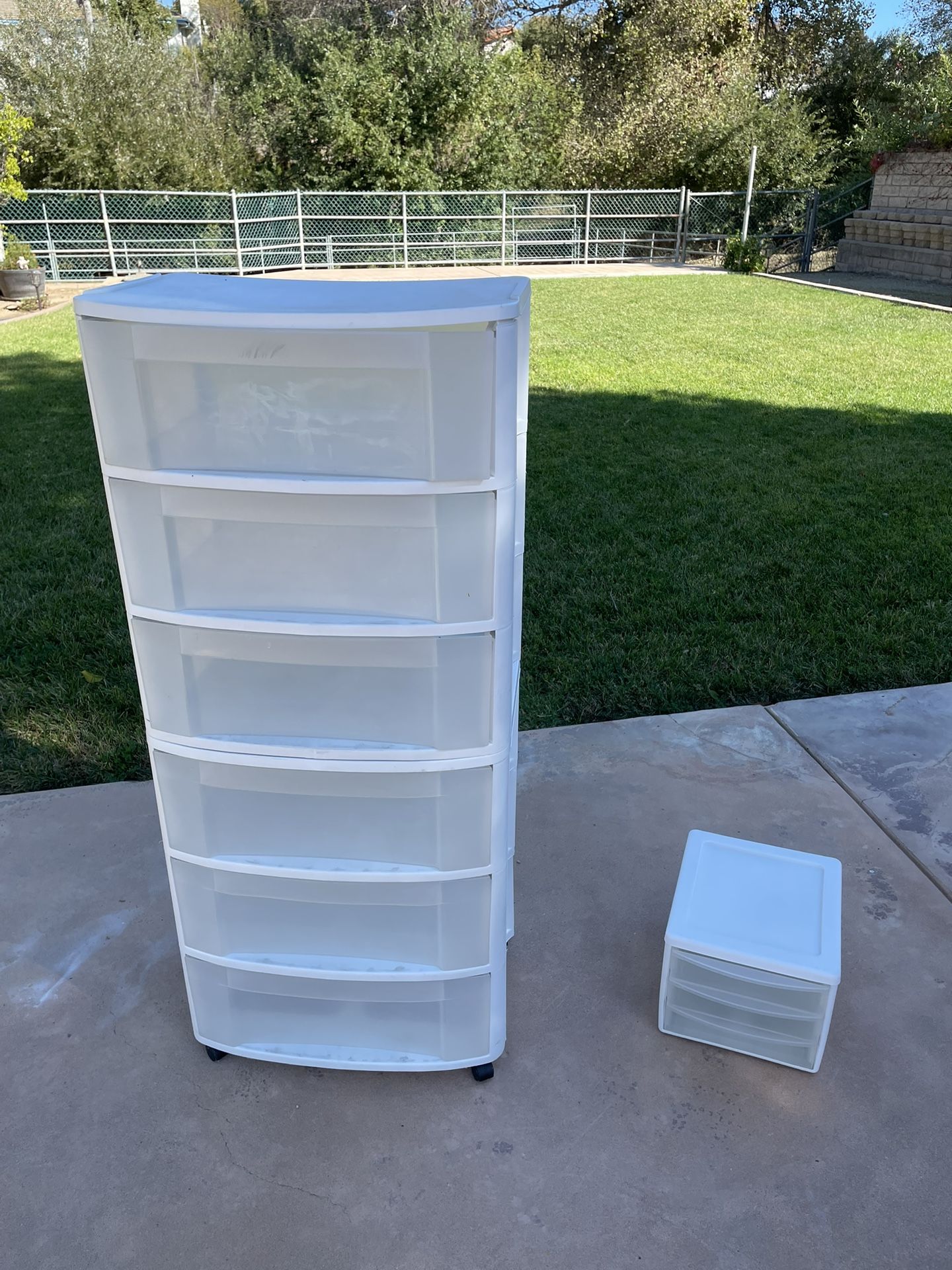 Sterilite Plastic Storage Drawers (set of 3)