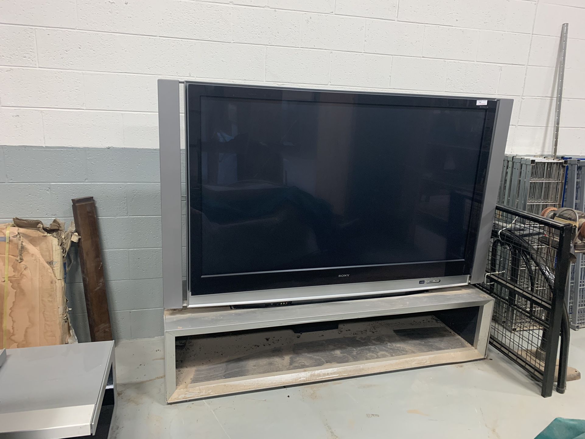 75” Tv and Tv Stand