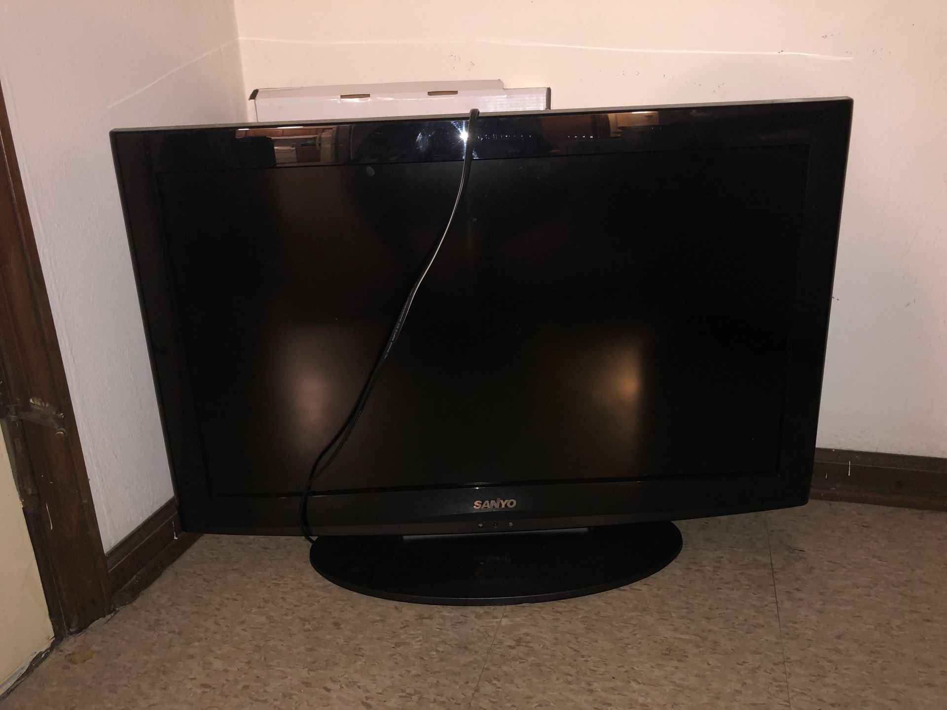 Sanyo smart tv no remote works perfectly