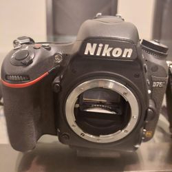 D750 With Nikkor 70-200mm 1:2.8 G/50mm 1:1.4 G