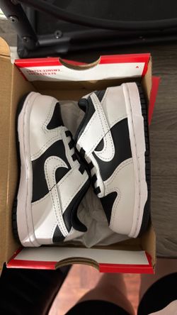 Toddler Nike shoes