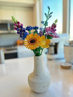 Lego Flower Bouquet With Grate & barrel Vase