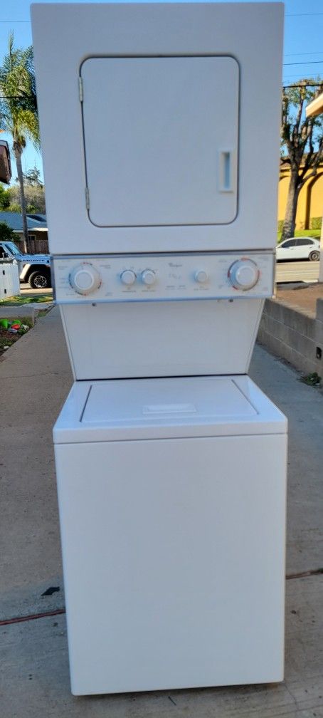 Whirlpool Thin Twin Washer&gas Dryer Combo