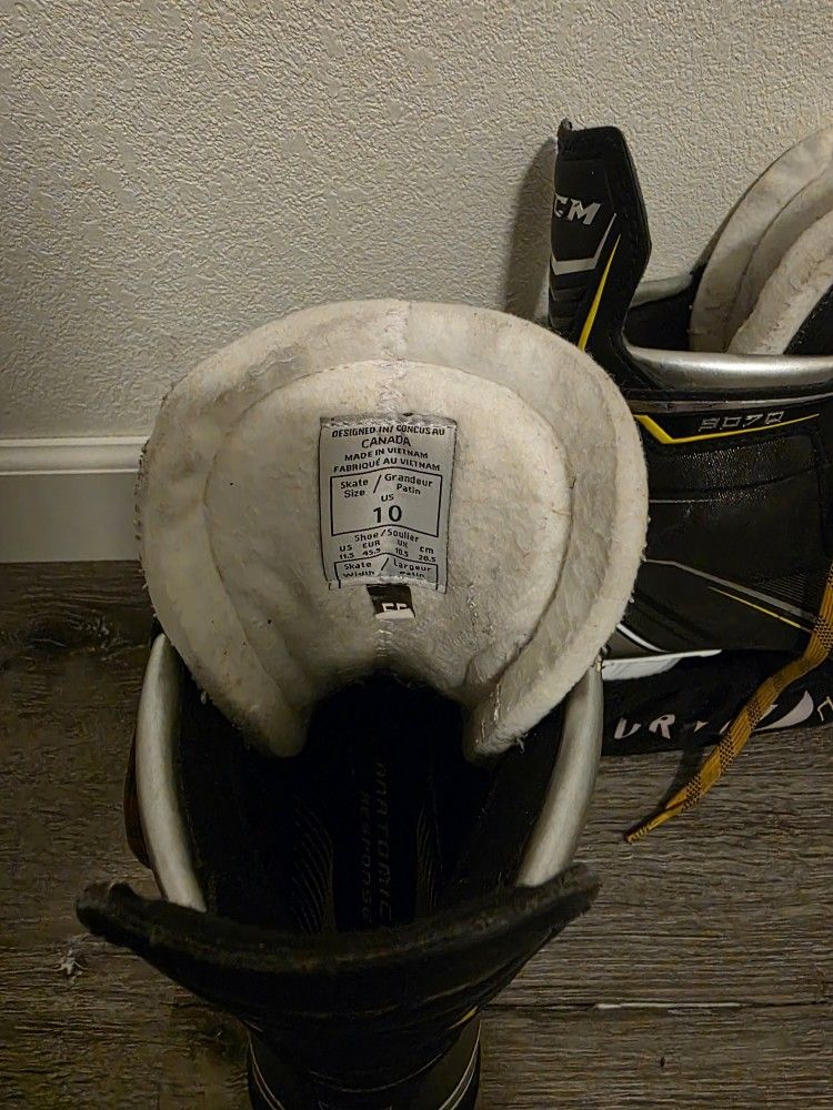 CCM Hockey Skates 