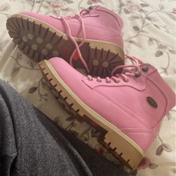 Woman  Pink Lugs Boots Size 8 Never Use them 