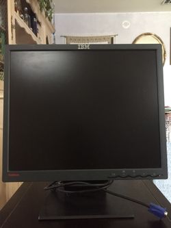 IBM 19” Monitor