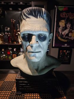 Frankenstein universal monsters