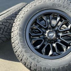 18 inch Ford F-150 wheels A/T tires expedition Raptor rims f150

