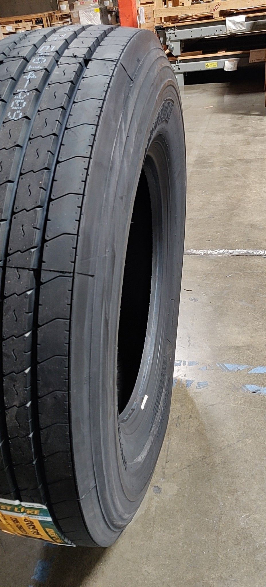 Commercial truck tire Westlake trailer 295/75r22.5 tires installation included