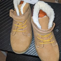 boys Oshkosh boots