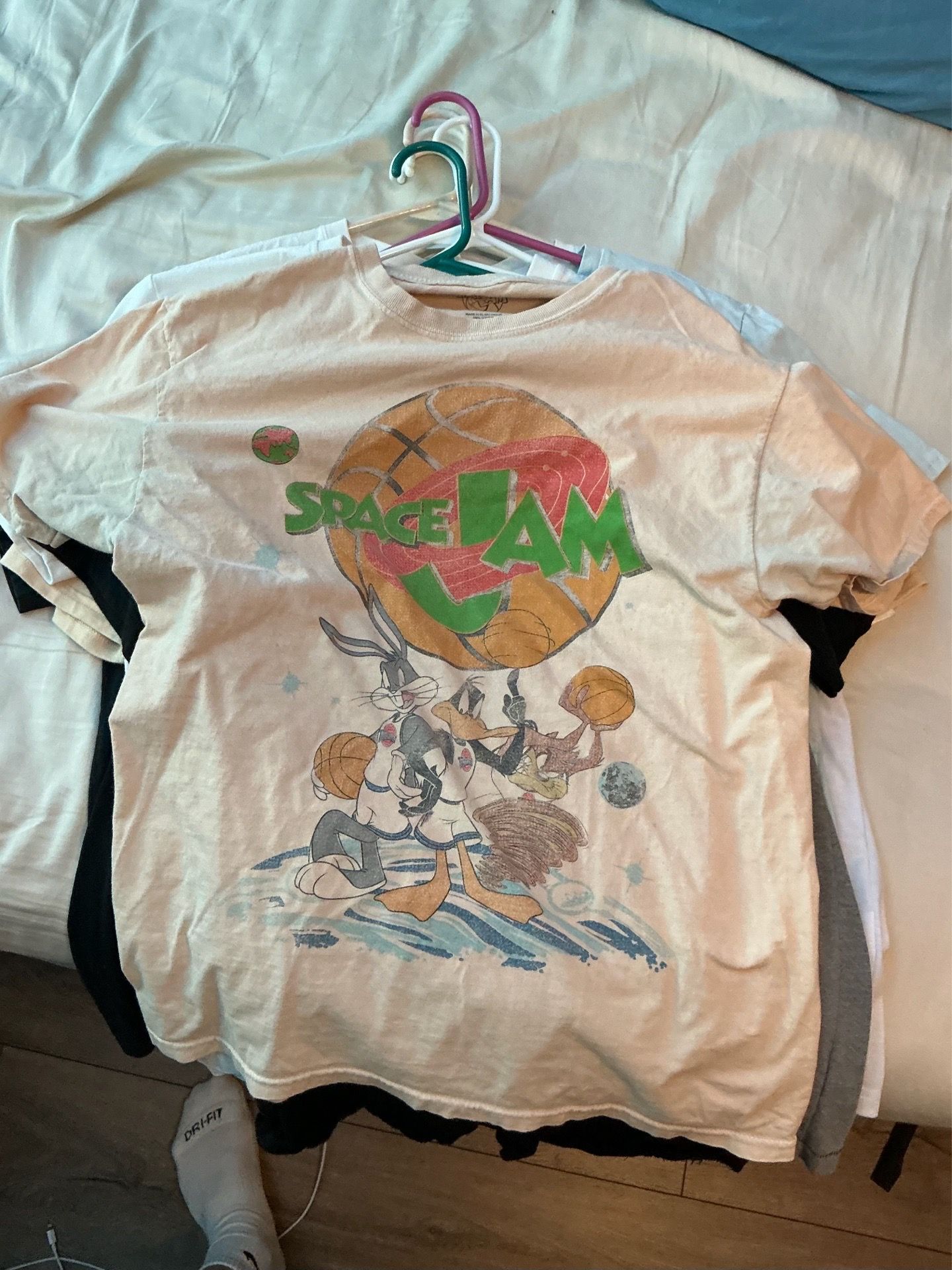 Men’s graphic tee space jam - small