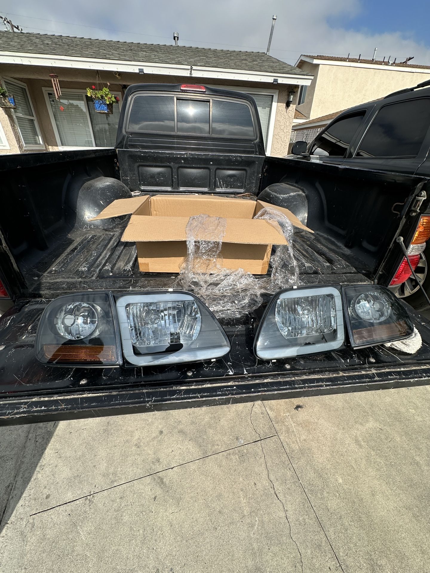 97-04 F150, Or Expedition Smoked LED Tube Headlights & Corner Parking Lights