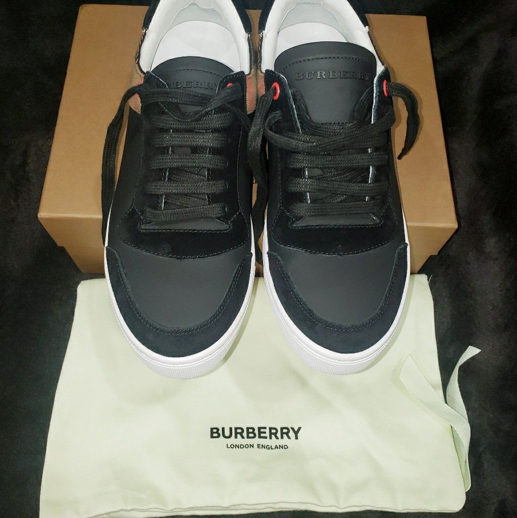 Burberry used sneakers 7.5 us size