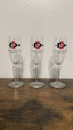 SDSU 2002 Football Kick-Off Luncheon Champagne Flutes