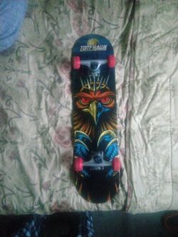 Tony hawk 31" Skateboard - Signature Series Gold Edition Skateboard "King Hawk"
