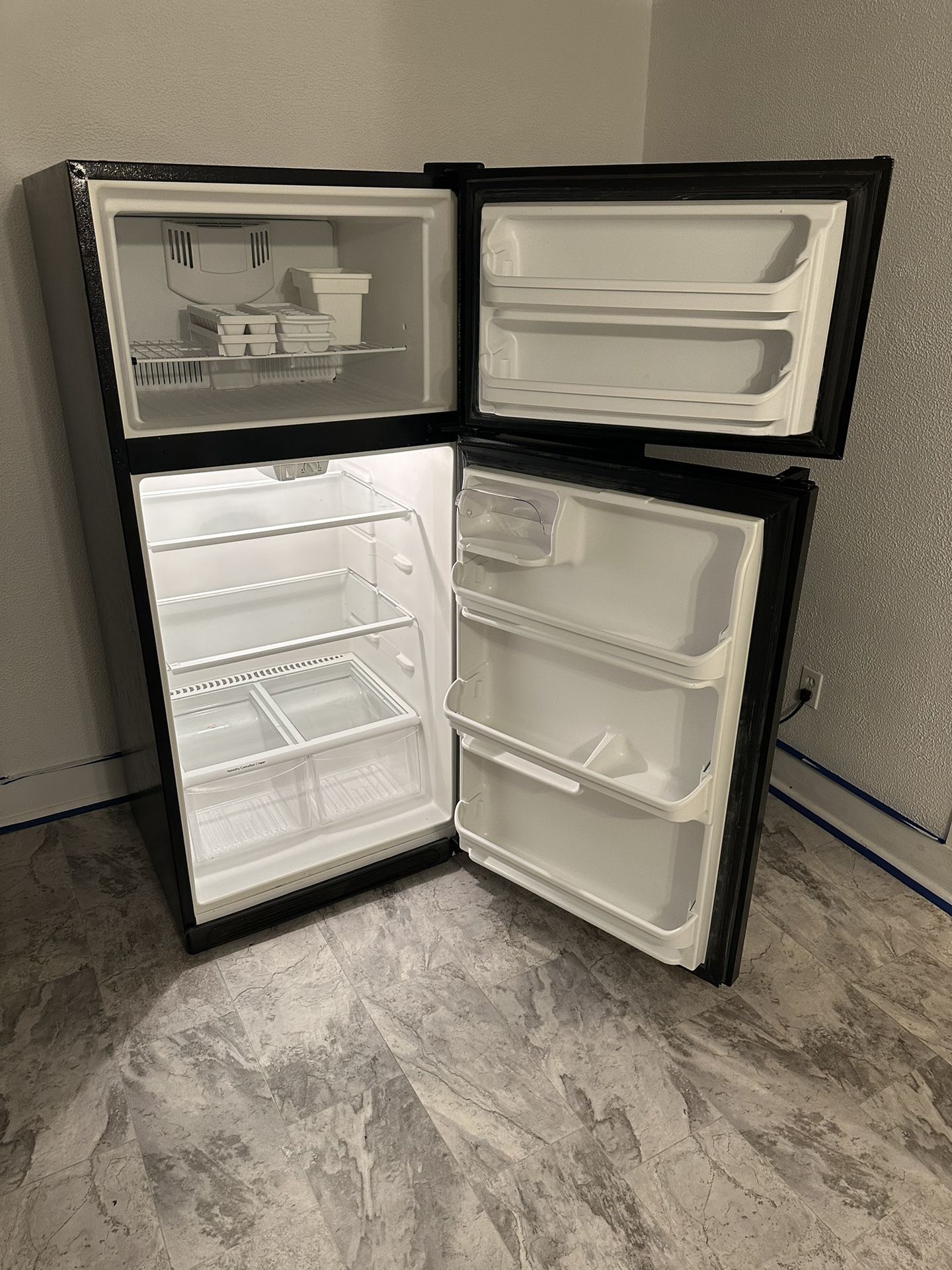 Kenmore Refrigerator & Maytag Oven 