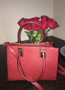 No brand just excellent condition bag