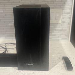 Samsung Sound Bar And Sub Woofer.