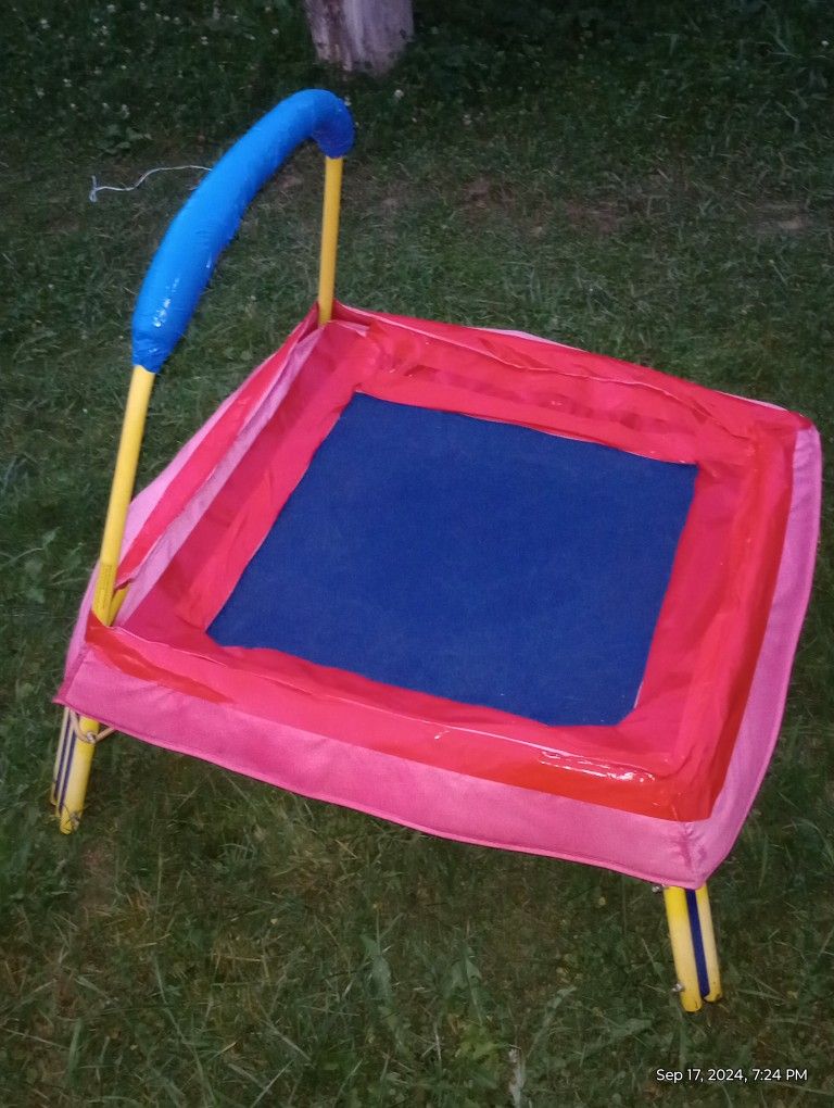 Kids Mini Trampoline