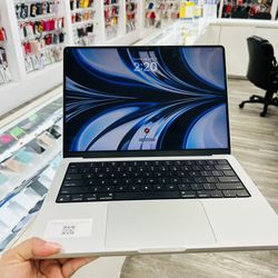 MacBook Pro M1 2021 512gb 16GB Ram 