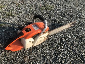 STIHL 032 AV chainsaw starts runs great