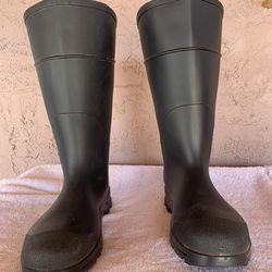 SAFETY  HI  BOOTS for Fishing,Gardening or Cleaning  $25