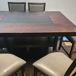 Dining Table Set – Seats 6