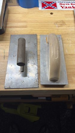 Notched Trowels Set of 2