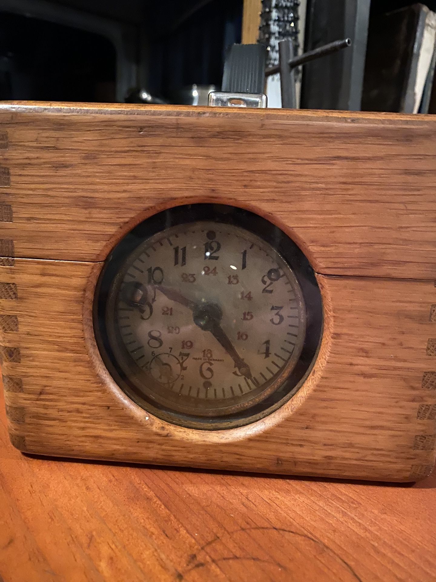 Alfred Plasschaert 1920’s Pigeon Racing Clock Numbered 9514 Throughout
