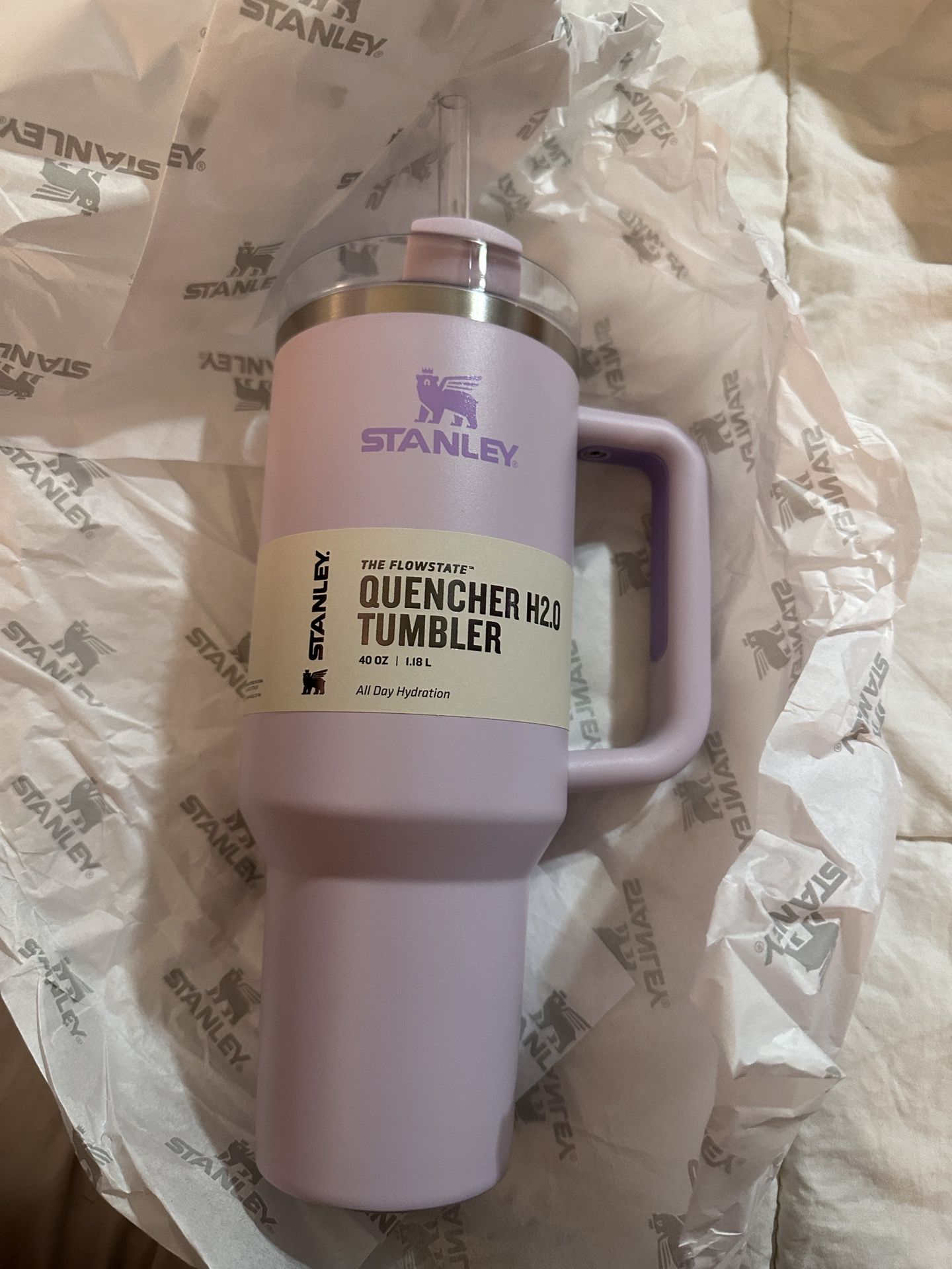 New Stanley Adventure Quencher 40oz Stanley Cup Chambray for Sale in  Chandler, AZ - OfferUp
