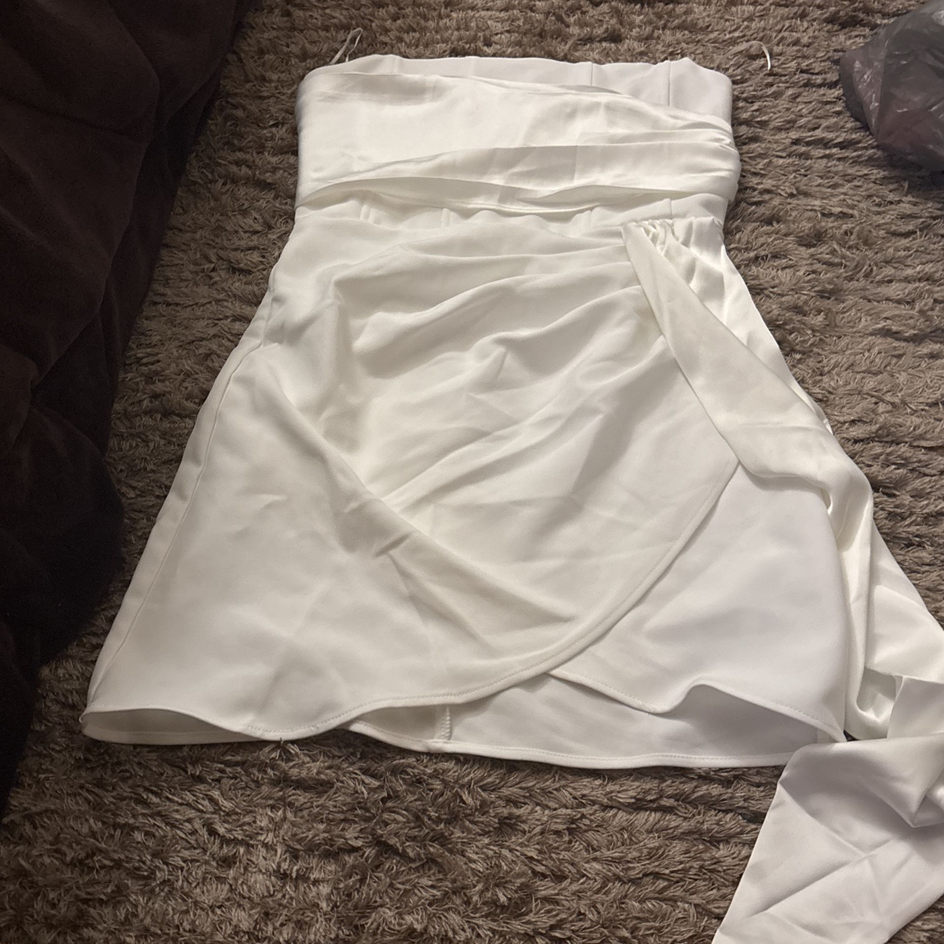 white dress