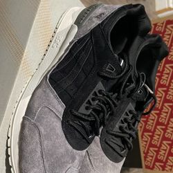 Asics Gel Respector NEW