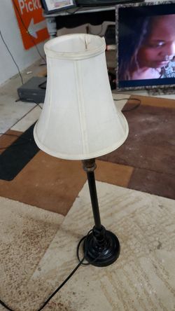 Table lamp