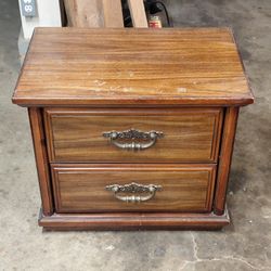 Nightstand 