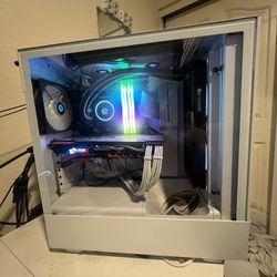 Gaming PC Works Perfectly Fine