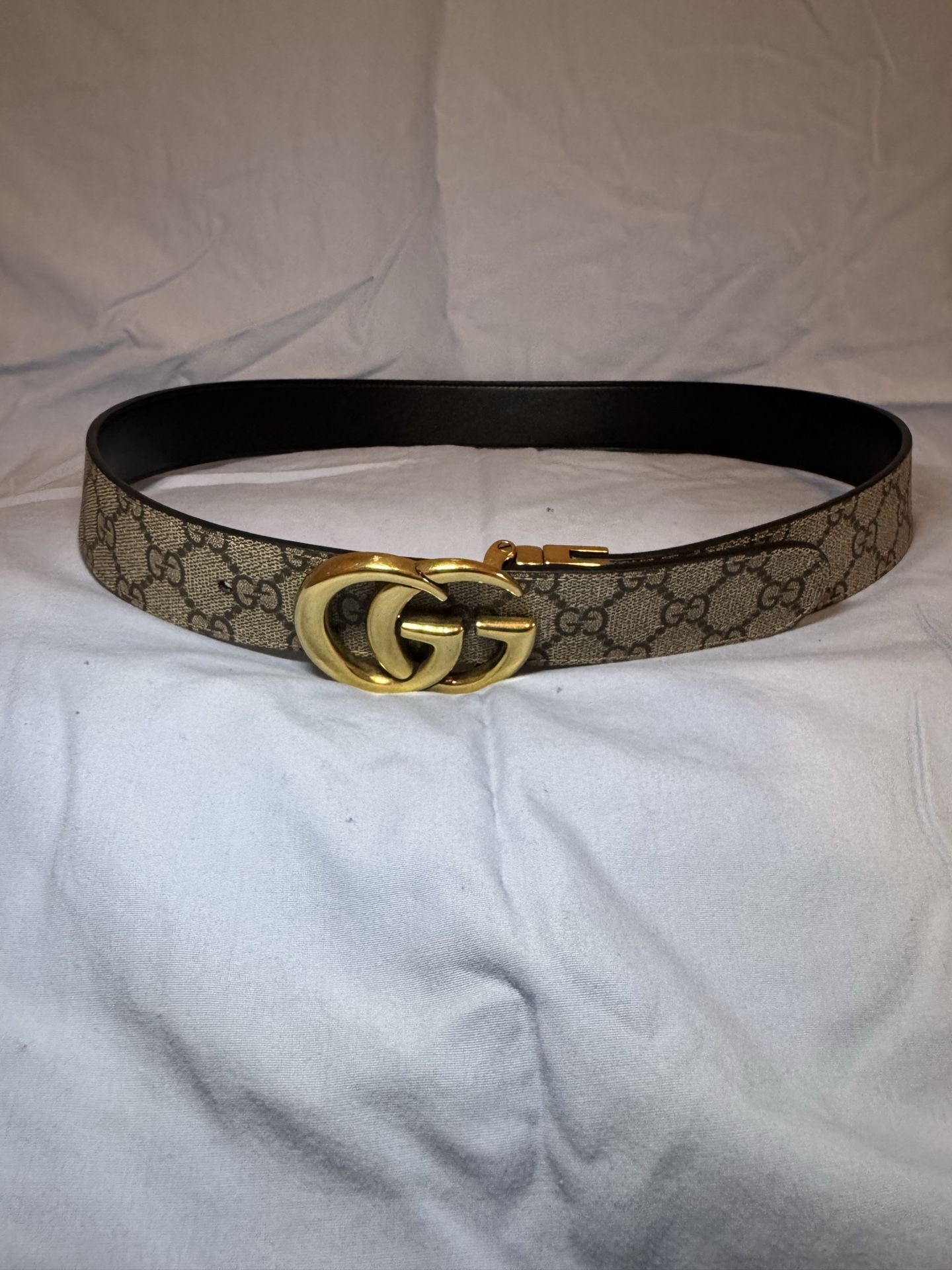 Gucci GG Marmont Reversible Belt