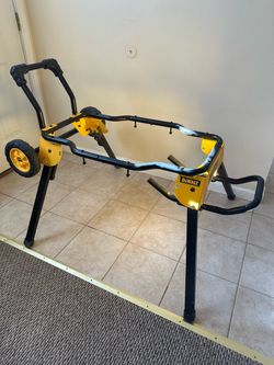 DEWALT Table Saw Stand Job Site