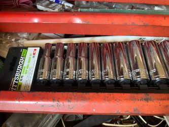 4 Sockets set