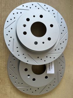 Chevy Suburban 21-26 Rear Drill Slot Geomet Rotors Ceramic Brake Pads