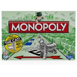 Hasbro Monopoly  Classic Board Game NOW INCLUIDING THE CAT!