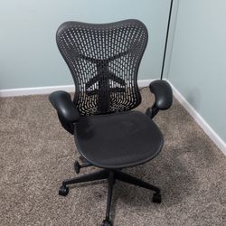Herman Miller Mirra 2 Chair
