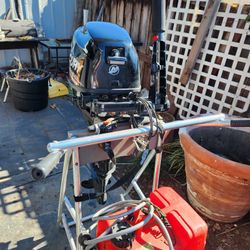 Mercury 9.9 HP 4 Stroke Outboard 