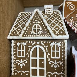Large Gingerbread House Cookie Jar 