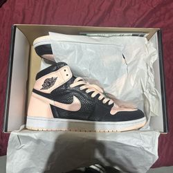Crimson Tint 1’s