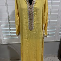 Women’s Moroccan Traditional Dress