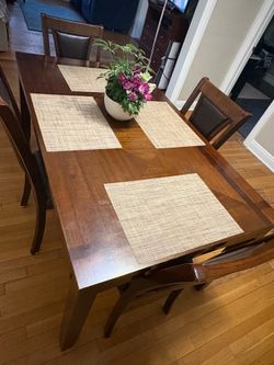Dinning table