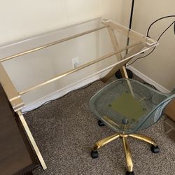 Clear Table & Chair Set (NEED GONE) (PICKUP ONLY)