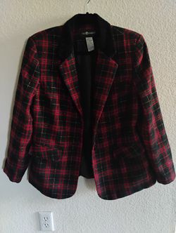Vintage Sag Harbor Women's Red Tartan Plaid Blazer Jacket Velvet Collar Size 12
