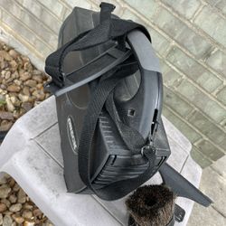 Oreck Vac $8 