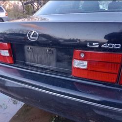 For Parts - 1999 Lexus LS400